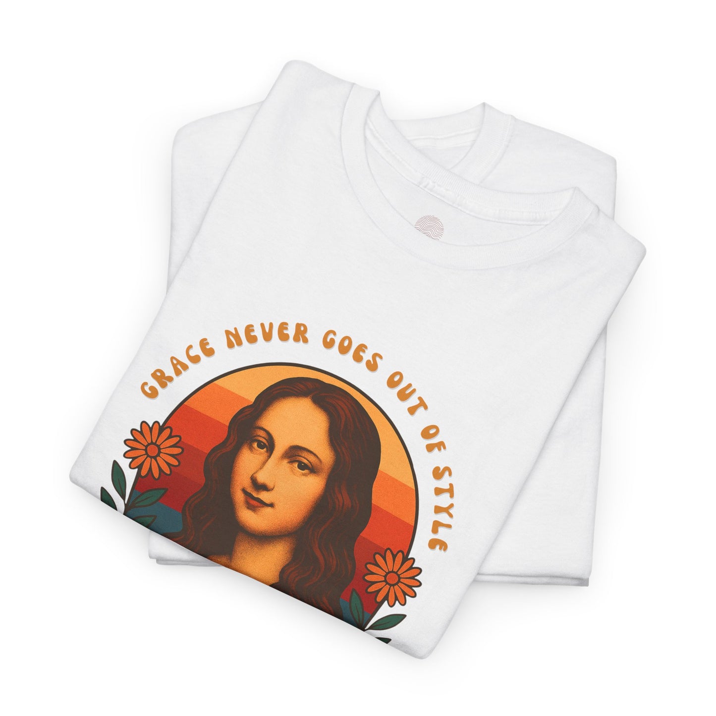 Retro Mona Lisa Unisex Heavy Cotton Tee - Vintage Aesthetic Graphic Shirt, 70s Art Tee, Trendy Gildan 5000 Top, Grace Never Goes Out of